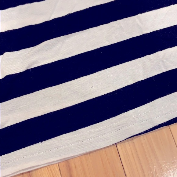 Milk Snob carseat and nursing cover - Picture 2 of 2